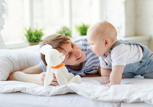 Vater mit Baby Vater mit Baby